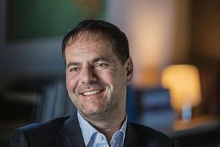 Šmejc navýšil svou účast v srbské Yettel Bank, kterou ovládá skupina PPF - Seznam Zprávy